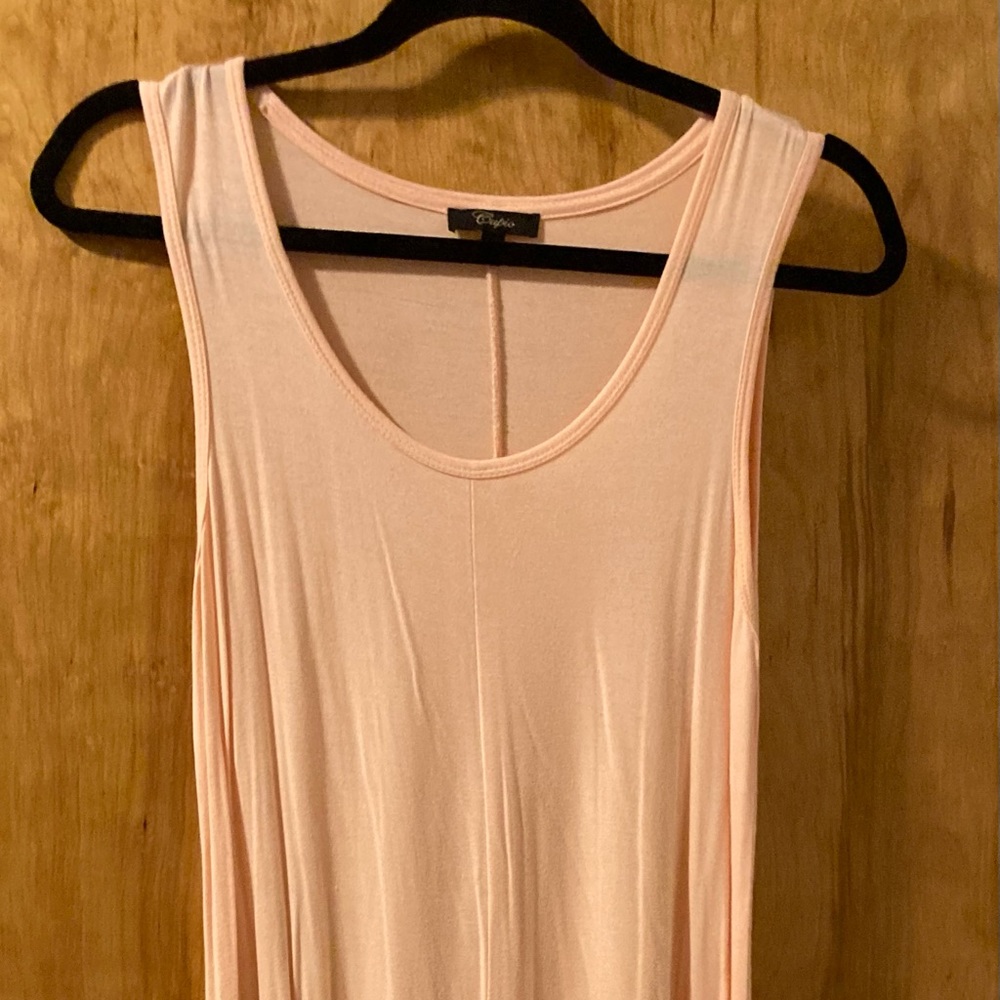 Cute summer dress! Excellent condition!